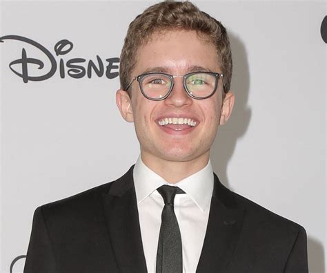 sean giambrone biography facts childhood family life achievements