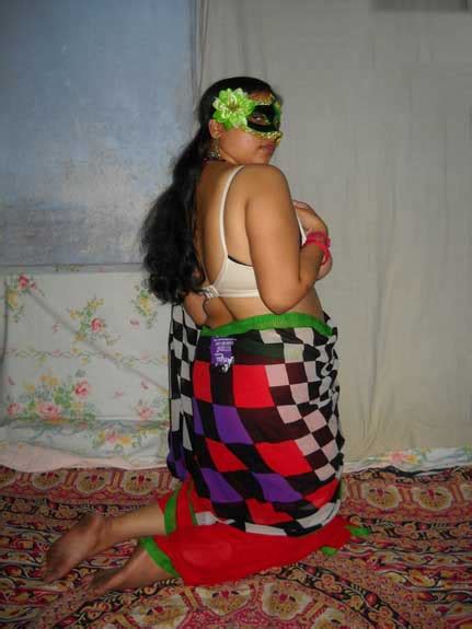 velamma bhabhi ne saree khol ke chut dikhai south indian sex photos