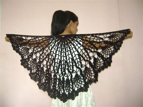 crochet tangle untangled black pineapple crochet shawl