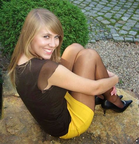 61 Best Blondes In Pantyhose Images On Pinterest Blondes