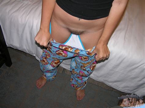amateur nude teen in pajamas