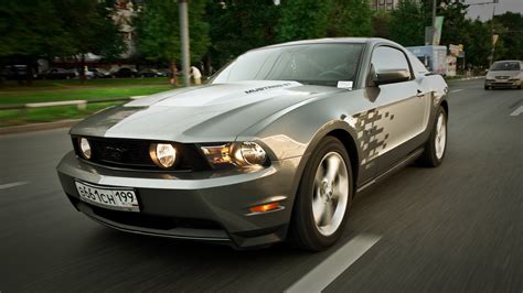 gray ford mustang ford mustang gt road car vehicle hd wallpaper