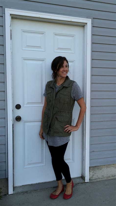 what i wore real mom style stripes and utility vest realmomstyle