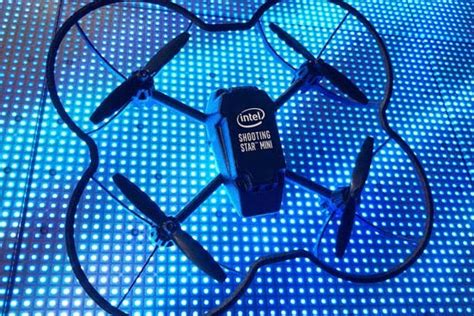 intel flew  tiny drones simultaneously  ces