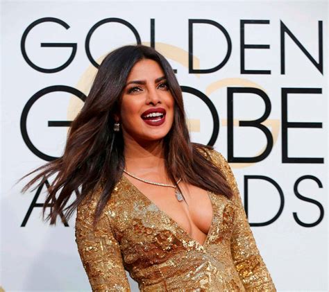 At Golden Globes 2017 Priyanka Chopra’s Solid Gold