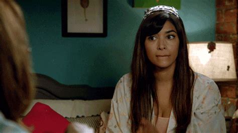 hannah simone omg by new girl find and share on giphy