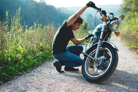 classic motorcycle riding tips