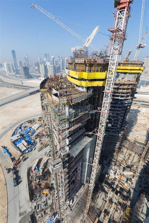 united arab emirates dubai  damac towers dubai  paramount construction