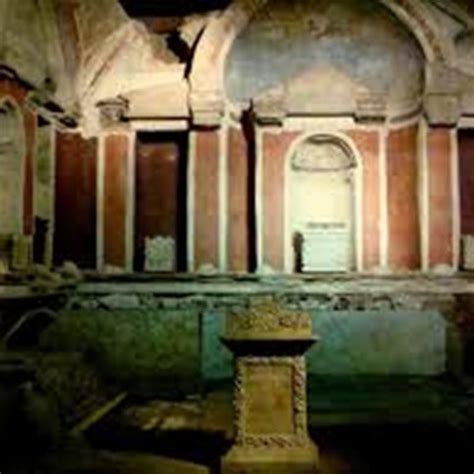 mysteries  wonders   vatican necropolis italy photo gallery
