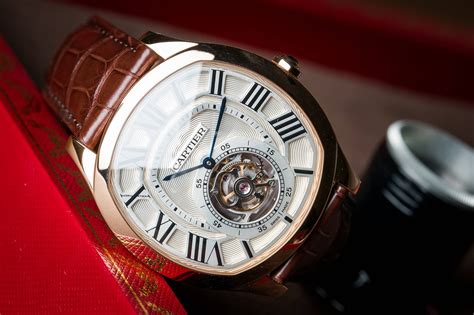sihh  introducing  drive de cartier collection