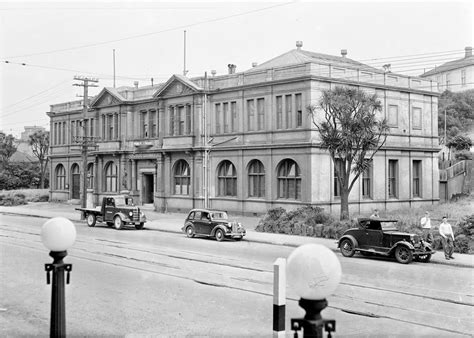 Transpress Nz Vehicles Outside Nz S First Branch Library