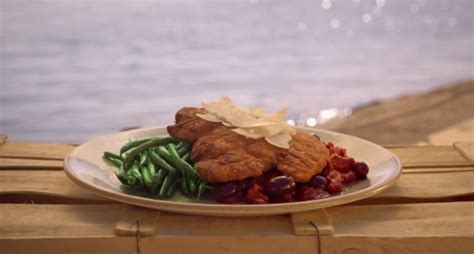 ginos breaded chicken breast  olive parmesan cheese green beans  tomato sauce recipe