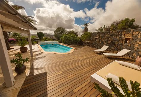 superb house heated swimming pool villas te huur  lajares canarische eilanden spanje