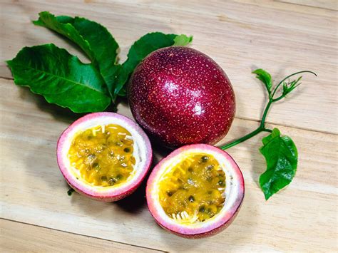 What Does Passion Fruit Taste Like A Tropical Taste 2023