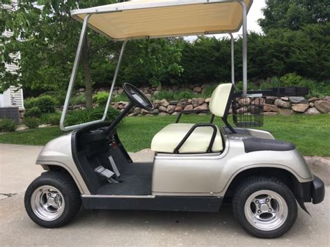 yamaha  gas golf cart  topmags  custom paint  reserve    sale