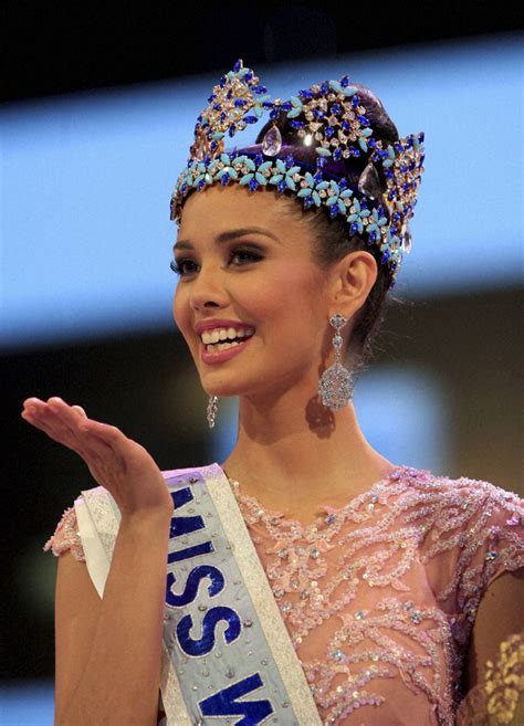 photos the philippines celebrates its first miss world