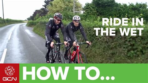 How To Ride In Rain And Wet Weather Youtube
