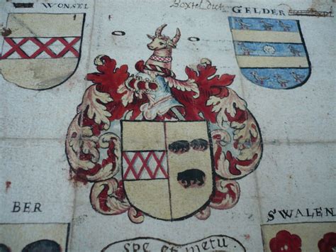 heraldiek lot met  planos met handgeschilderde wapens catawiki