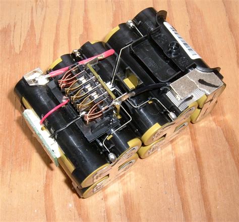 milwaukee  battery wiring diagram drivenheisenberg