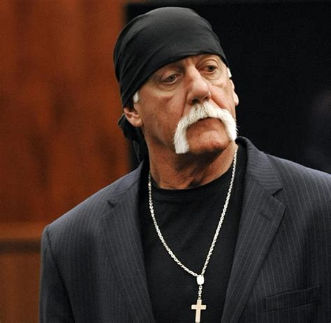 millionenklage jetzt streitet hulk hogan wegen des  worts welt