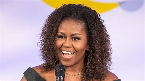 Michelle Obama Rocks Curly Hair In Selfie With Her Close