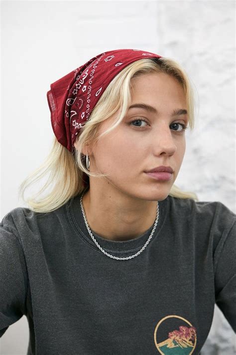 pin  brooke  scarf peasant style bandanna hairstyles head scarf