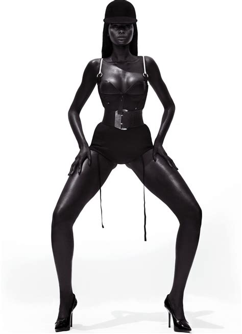 Duckie Thot Nude And Sexy 7 Photos Thefappening