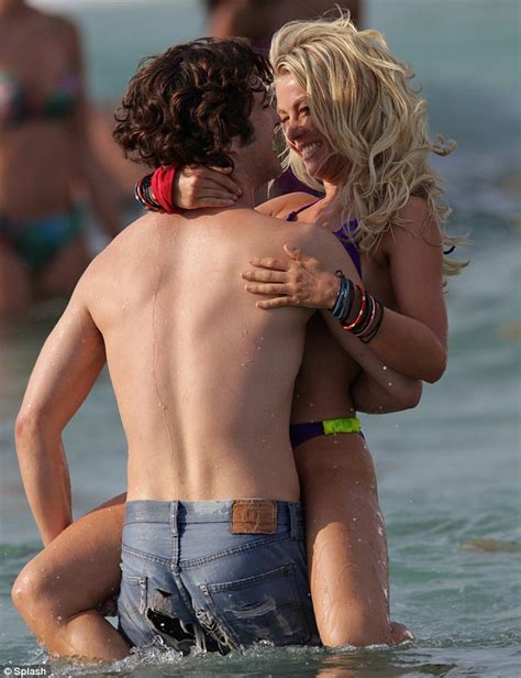 julianne hough and diego boneta shoot steamy scenes for rock of ages daily mail online