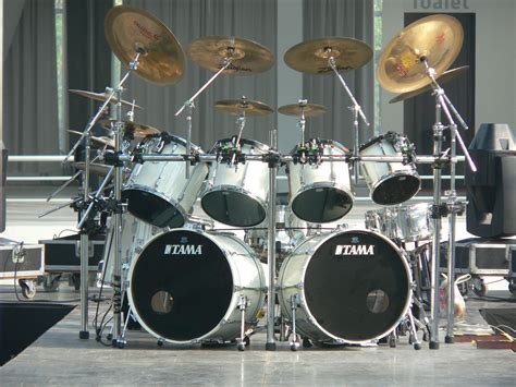 tama rockstar drum set howtoplayviolin drums vintage drums drum kits