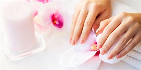 rose spa nails