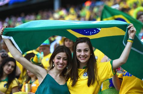 World Cup 2014 Sexiest Fans Showing Their Support For