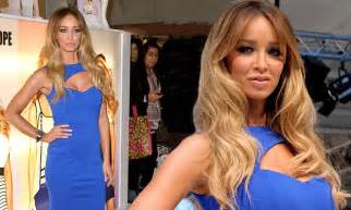 Towie Lauren Pope Is Busty In Blue As She Launches Her New Clothing
