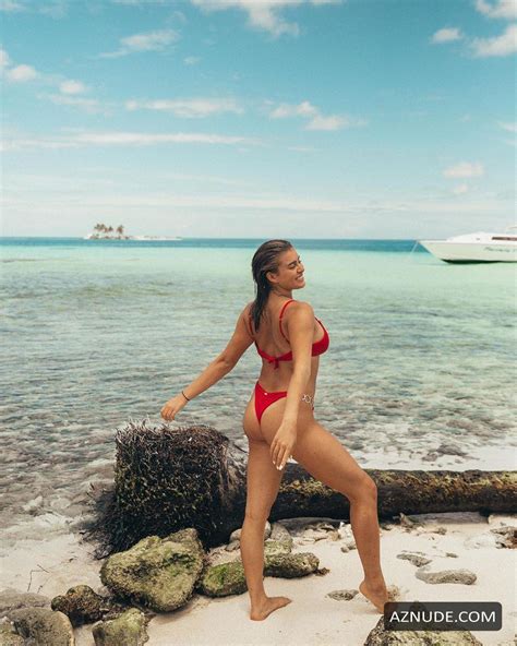 Kalani Hilliker Hot Photo Collection Including Bikini And Nude Aznude
