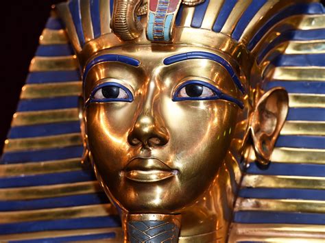 real king tut revealed tutankhamun     handsome