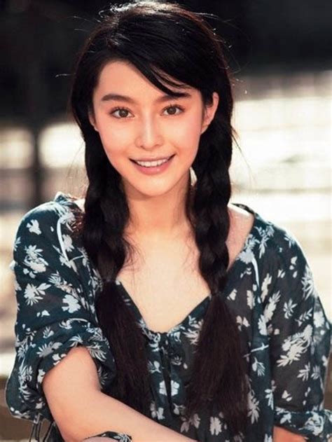 Nine Hot Gorgeous Pretty Cute And Sexy Chinese Actresses