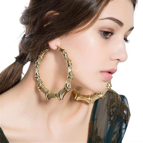 10 Hottest Earring Trends For Women Mylargebox