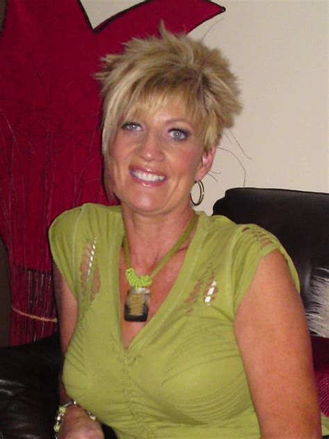 maustin 65 53 from sheffield is a local milf looking