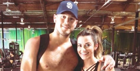 Tia Booth Pokes Fun Bachelor Colton Underwood Ahead Of His Premiere