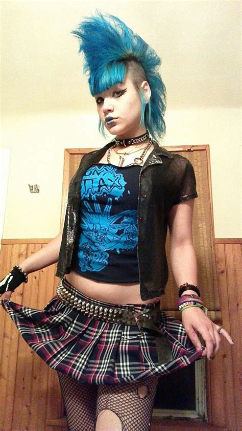 log in tumblr punk looks fashion punk outfits