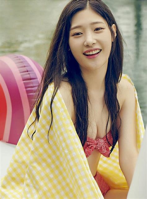 Pin By On Dia Jung Chaeyeon Chaeyeon Kpop Girls Hot Sex Picture