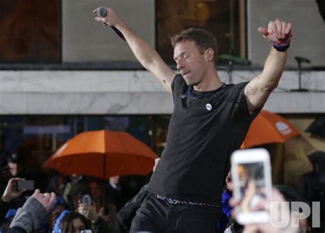 Photo Chris Martin And Coldplay On The Nbc Today Show Nyp20160314106