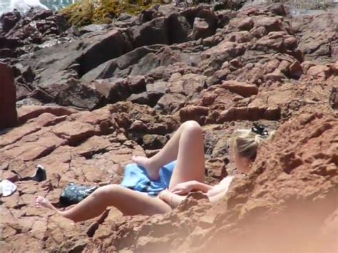blonde fingering herself on the beach voyeur porn at thisvid tube