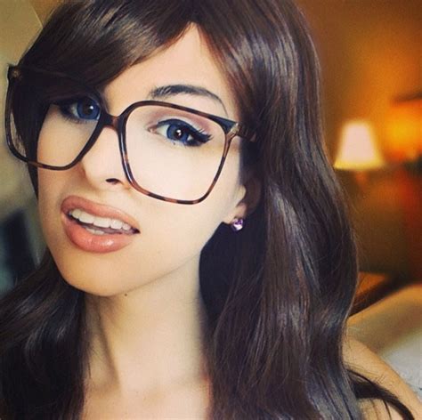 bailey jay with those big glasses t girls pinterest glasses jay and big glasses