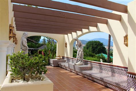 roman style luxury villa  sleeps puerto banus area marbella  amazing roman style