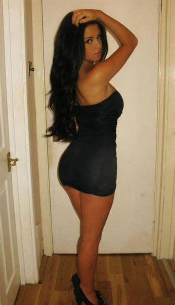 oh my those tight dresses part 2 52 pics