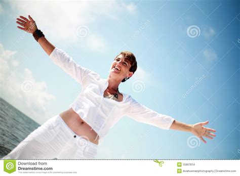 femme riant photo stock image du beau passionnant enthousiaste