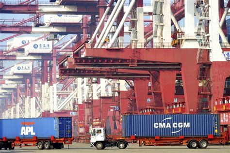 outlook  china trade growth positive  losing momentum  index finds south china