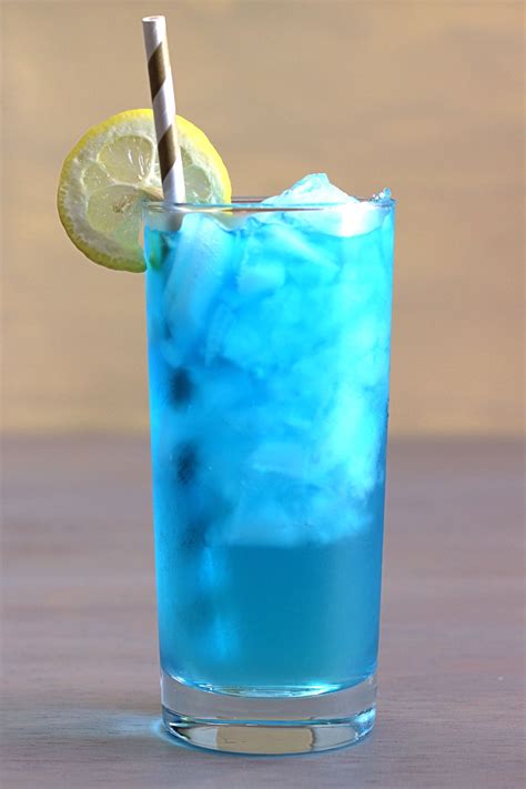 the sex in the driveway cocktail recipe is a blue variation on sex on the beach the difference