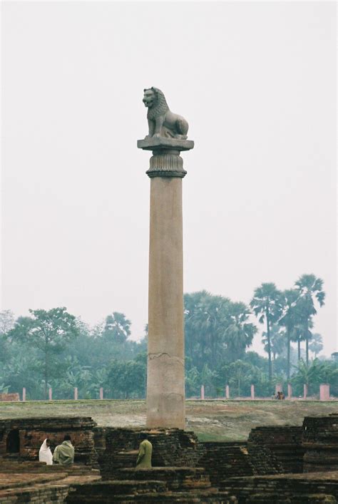 fileashokas pillar vaishalijpg wikimedia commons