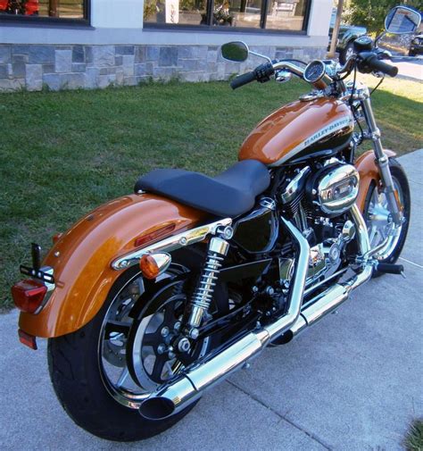 buy  harley davidson xl  sportster  custom   motos